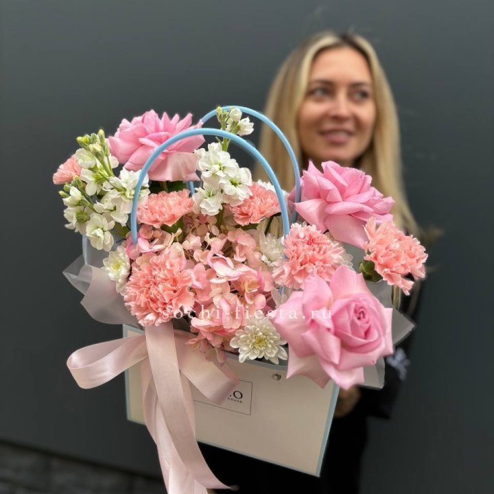 Сумочка "Бал цветов" в Нальчике