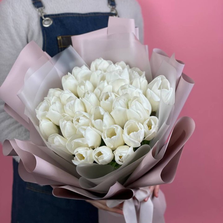 Букет белых тюльпанов "Пур-пур" в Нальчике