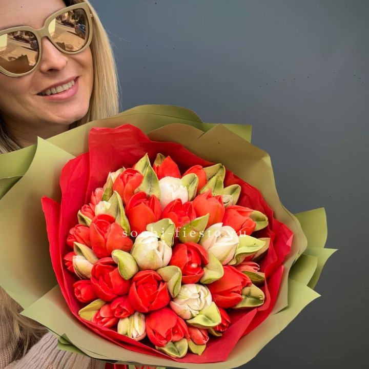 Зефирный букет из тюльпанов в Нальчике